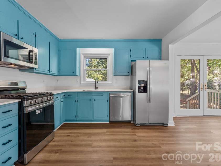 4315 Chandworth Road, Charlotte, NC 28210.  MLS# CAR4433793, YatesRealty ID 58062. Virtually Staged