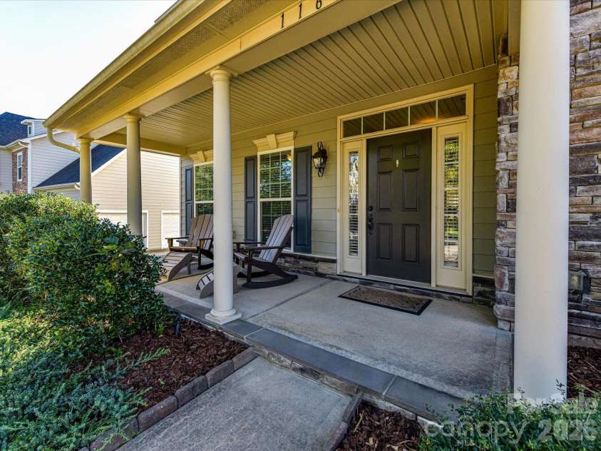 11606 Warfield Avenue, Huntersville, NC 28078.  MLS# CAR4437084, YatesRealty ID 58068. 