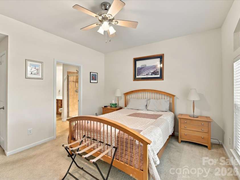 11606 Warfield Avenue, Huntersville, NC 28078.  MLS# CAR4437084, YatesRealty ID 58068. 
