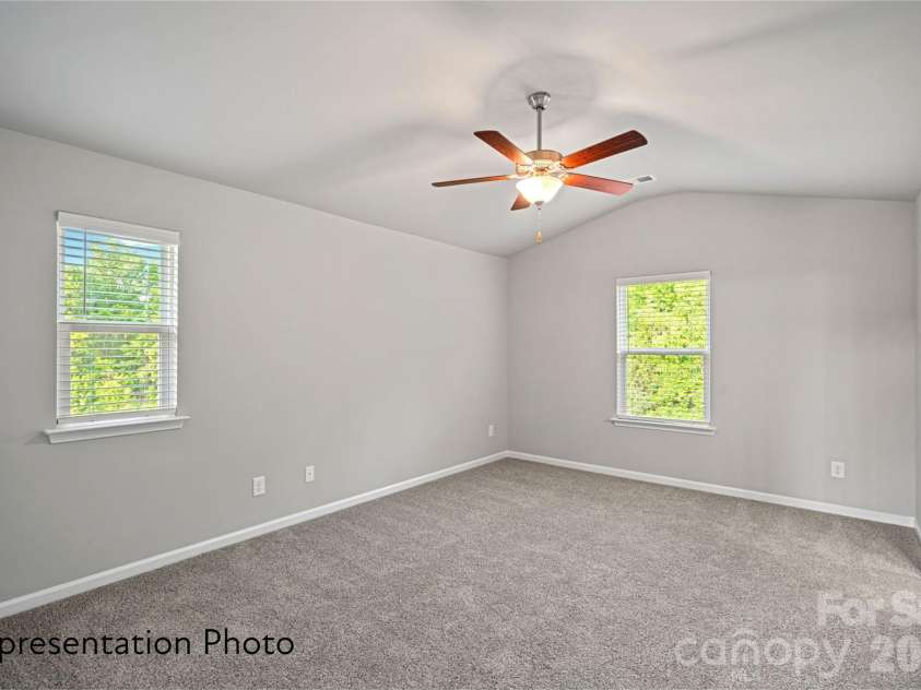 1310 Cheshire Avenue, Charlotte, NC 28208.  MLS# CAR4437125, YatesRealty ID 58070. 