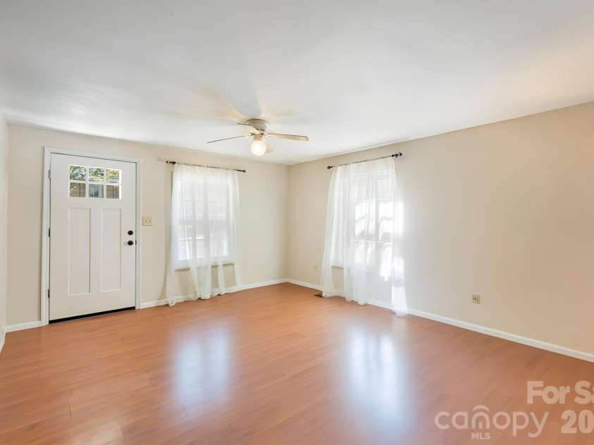 505 Birch Street, Lowell, NC 28098.  MLS# CAR4437100, YatesRealty ID 58076. 