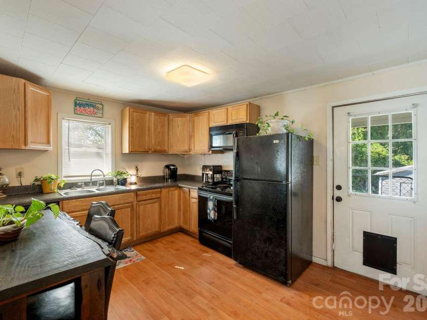 505 Birch Street, Lowell, NC 28098.  MLS# CAR4437100, YatesRealty ID 58076. 