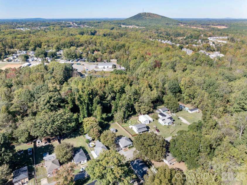 505 Birch Street, Lowell, NC 28098.  MLS# CAR4437100, YatesRealty ID 58076. 