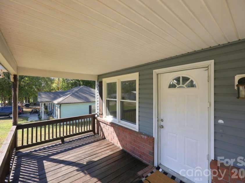 1202 Ridgewood Drive, Concord, NC 28027.  MLS# CAR4436535, YatesRealty ID 58084. 