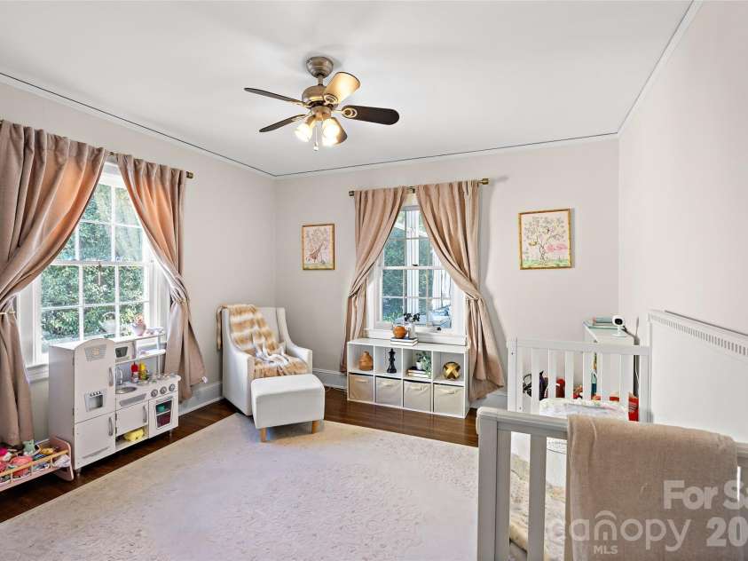 1922 Club Road, Charlotte, NC 28205.  MLS# CAR4436847, YatesRealty ID 58094. 