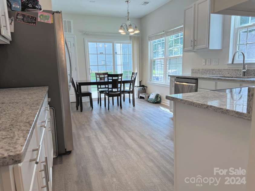 10334 Gold Pan Road, Charlotte, NC 28215.  MLS# CAR4167370, YatesRealty ID 581. 