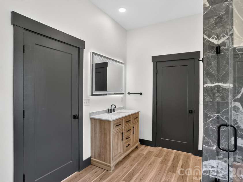 86 Point Hope Lane, Hendersonville, NC 28792.  MLS# CAR4264564, YatesRealty ID 581. 