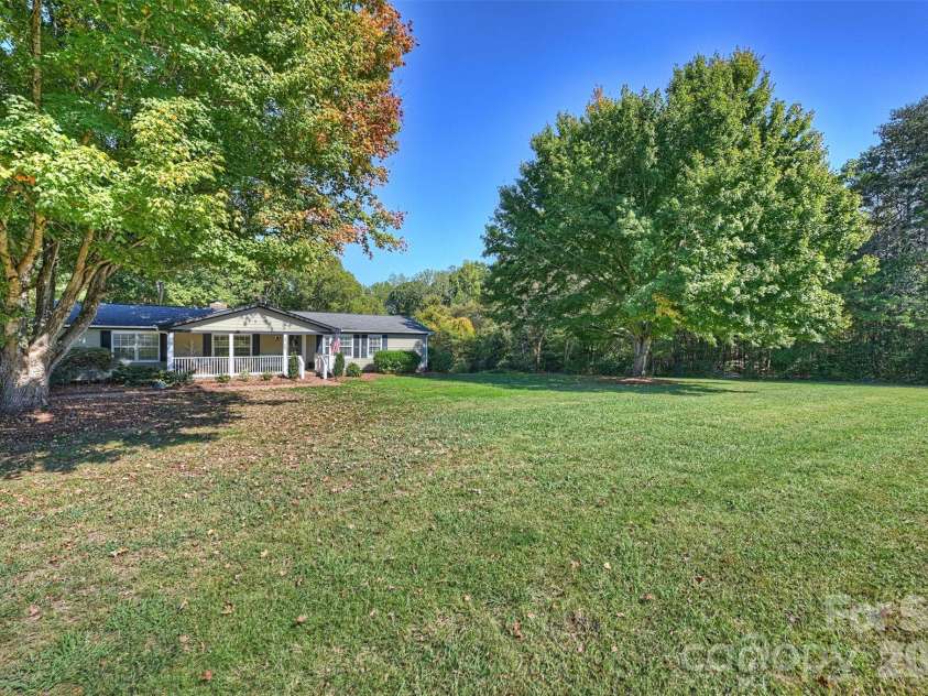 8708 Overcash Road, Concord, NC 28027.  MLS# CAR4433713, YatesRealty ID 58100. 