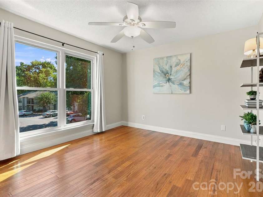 11080 Cedar View Road, Charlotte, NC 28226.  MLS# CAR4436922, YatesRealty ID 58102. 