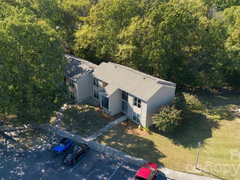 11080 Cedar View Road, Charlotte, NC 28226.  MLS# CAR4436922, YatesRealty ID 58102. 