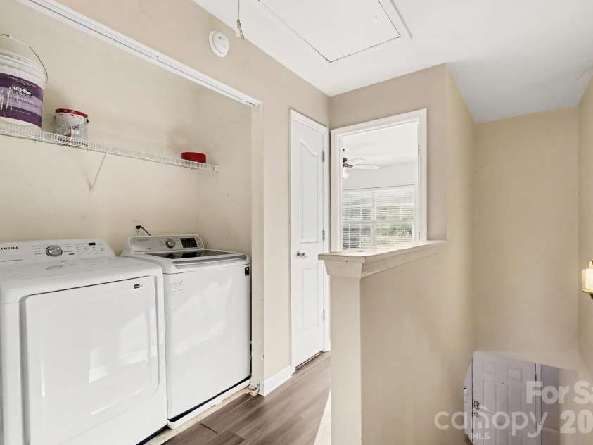4952 Kotlik Drive, Charlotte, NC 28269.  MLS# CAR4435704, YatesRealty ID 58103. 