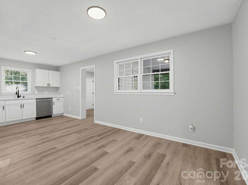 1227 Eden Drive, Chester, SC 29706.  MLS# CAR4437176, YatesRealty ID 58104. 