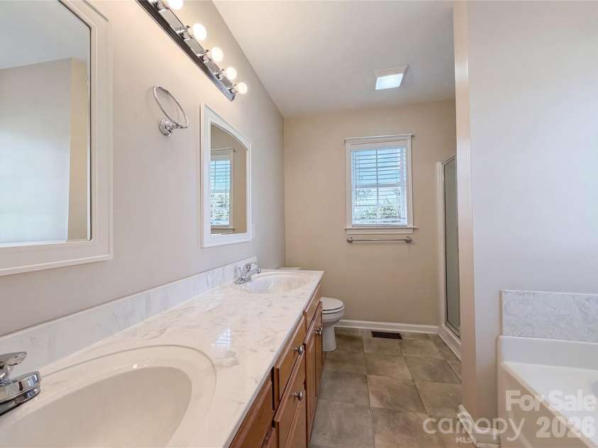 600 Emerson Drive, Mooresville, NC 28115.  MLS# CAR4361217, YatesRealty ID 5811. 