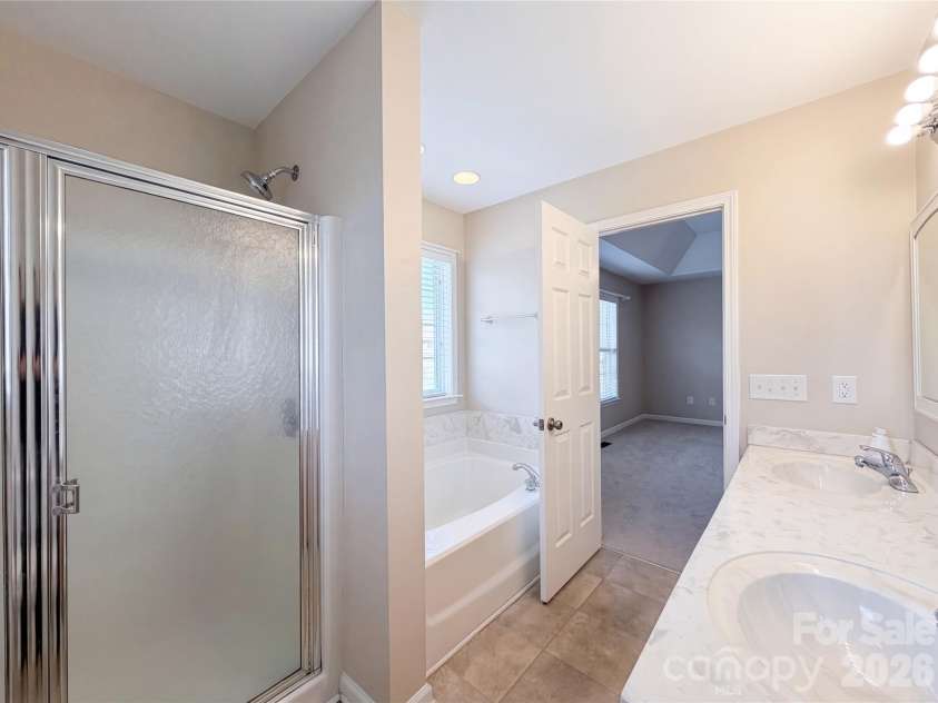 600 Emerson Drive, Mooresville, NC 28115.  MLS# CAR4361217, YatesRealty ID 5811. 