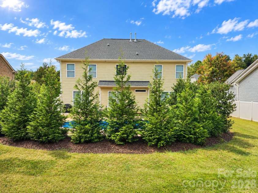 7810 Grove Hall Avenue, Mint Hill, NC 28227.  MLS# CAR4433043, YatesRealty ID 58111. 