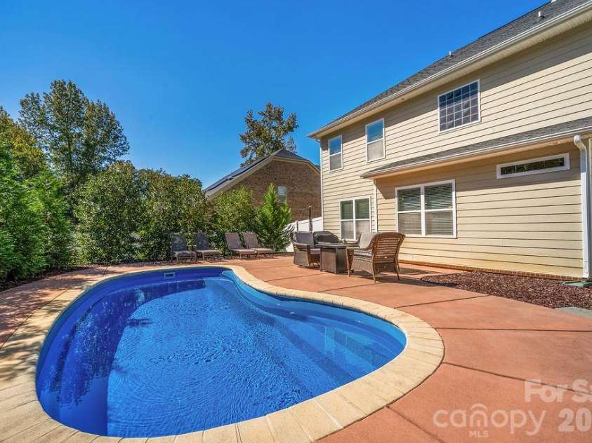 7810 Grove Hall Avenue, Mint Hill, NC 28227.  MLS# CAR4433043, YatesRealty ID 58111. 