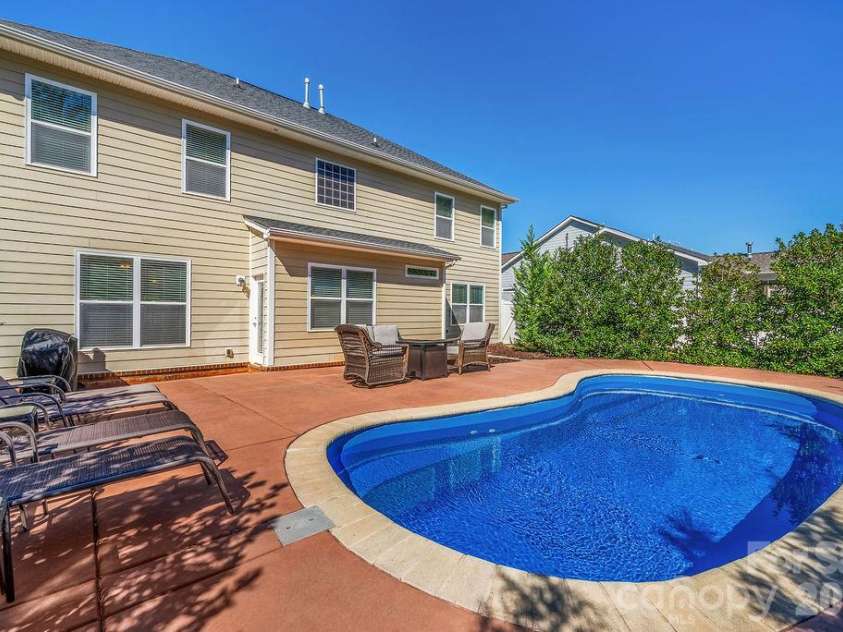 7810 Grove Hall Avenue, Mint Hill, NC 28227.  MLS# CAR4433043, YatesRealty ID 58111. 