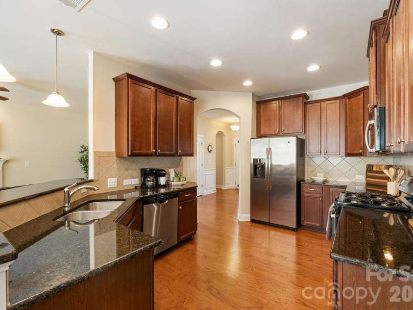 7810 Grove Hall Avenue, Mint Hill, NC 28227.  MLS# CAR4433043, YatesRealty ID 58111. 