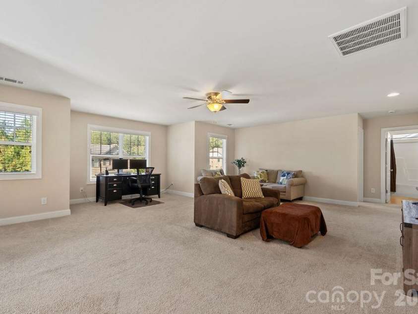7810 Grove Hall Avenue, Mint Hill, NC 28227.  MLS# CAR4433043, YatesRealty ID 58111. 