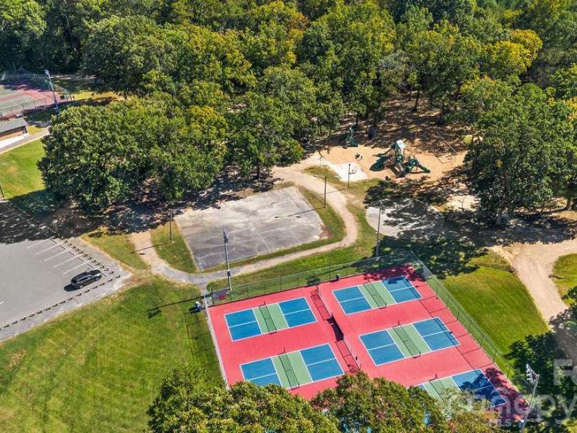 7810 Grove Hall Avenue, Mint Hill, NC 28227.  MLS# CAR4433043, YatesRealty ID 58111. 