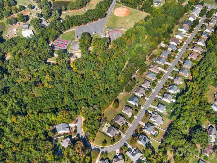 7810 Grove Hall Avenue, Mint Hill, NC 28227.  MLS# CAR4433043, YatesRealty ID 58111. 