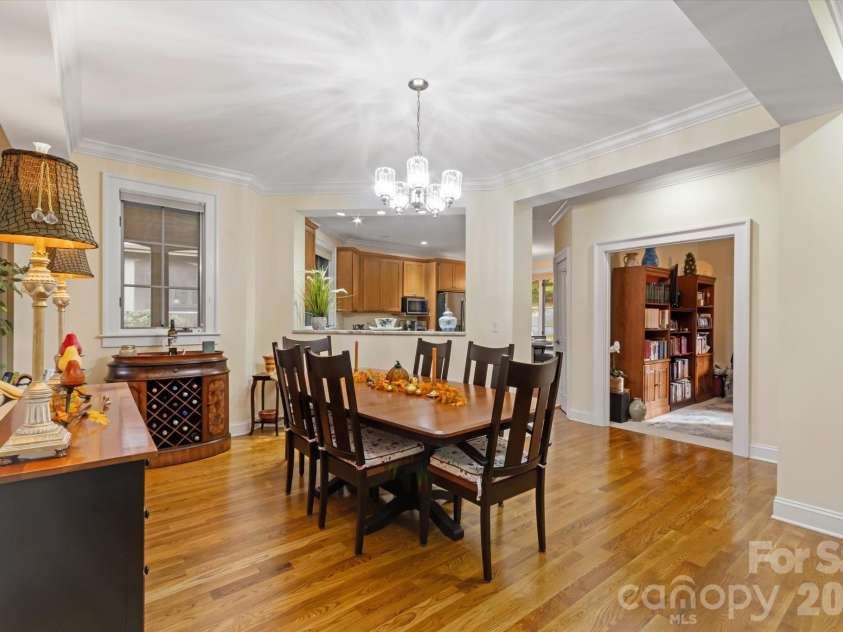 22 Hollyberry Lane, Brevard, NC 28712.  MLS# CAR4433168, YatesRealty ID 58117. 