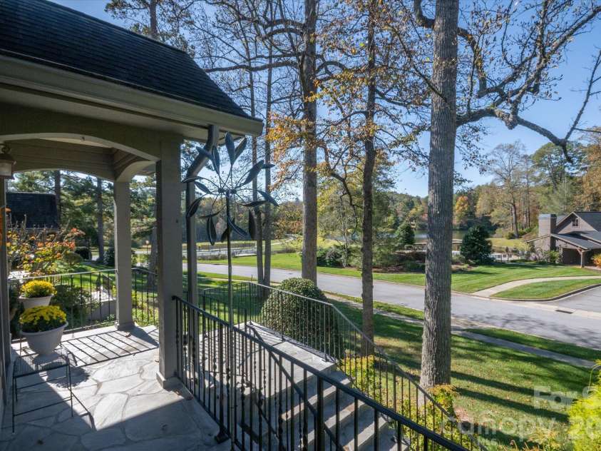 22 Hollyberry Lane, Brevard, NC 28712.  MLS# CAR4433168, YatesRealty ID 58117. 