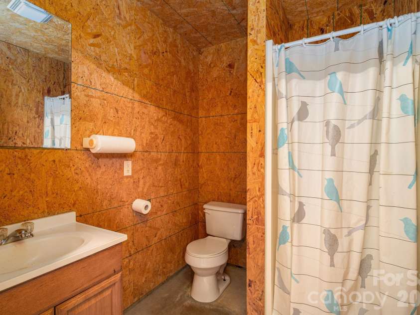 4510 Western Sky Court, Lincolnton, NC 28092.  MLS# CAR4435685, YatesRealty ID 58119. Full bath in workshop