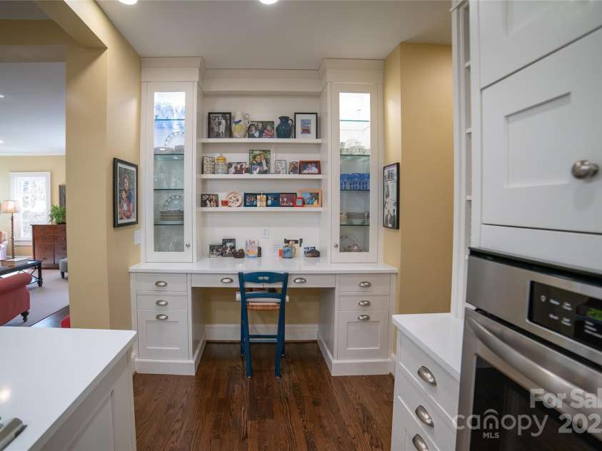 115 Riverside Court, Morganton, NC 28655.  MLS# CAR4220873, YatesRealty ID 5812. Kitchen Built-In Desk