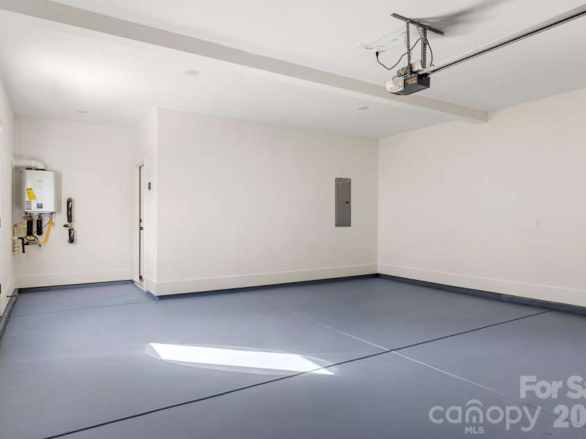 2431 Secrest Shortcut Road, Monroe, NC 28110.  MLS# CAR4411193, YatesRealty ID 58121. 