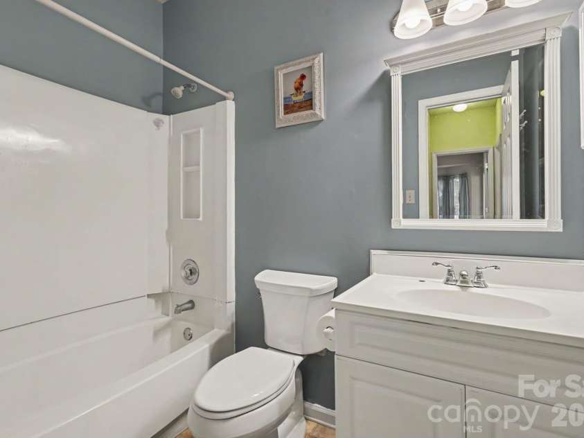 8524 Albury Walk Lane, Charlotte, NC 28277.  MLS# CAR4432906, YatesRealty ID 58123. 