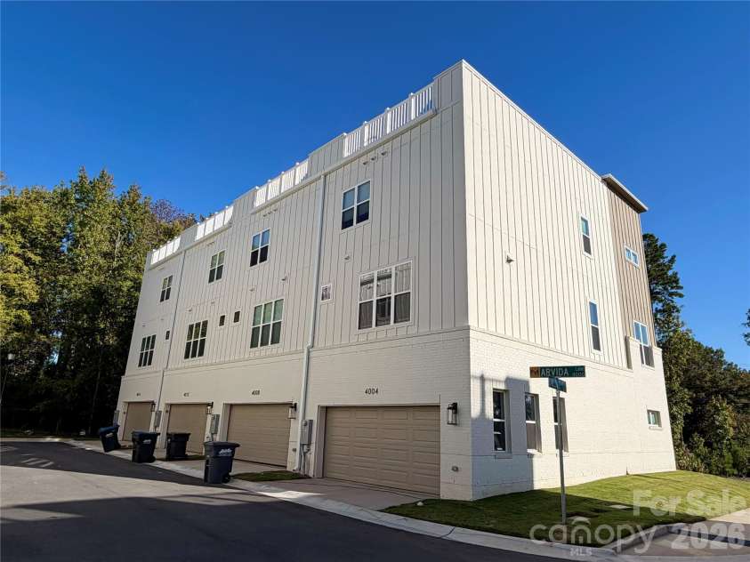 4004, 4008, 4012, 4016 Arvida Lane, Charlotte, NC 28208.  MLS# CAR4428672, YatesRealty ID 58125. 