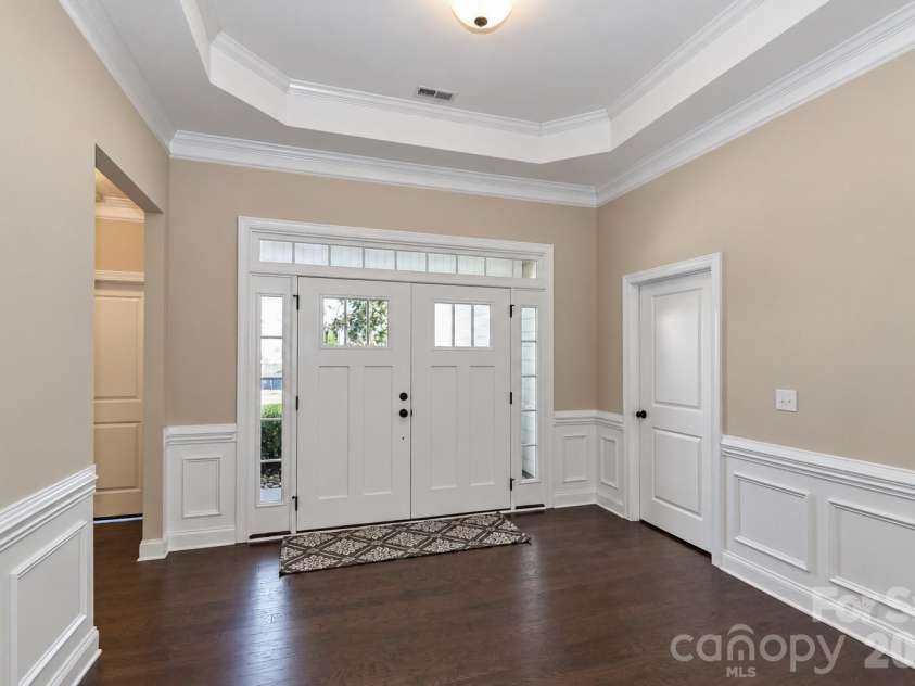 161 Blueview Road, Mooresville, NC 28117.  MLS# CAR4436304, YatesRealty ID 58130. 