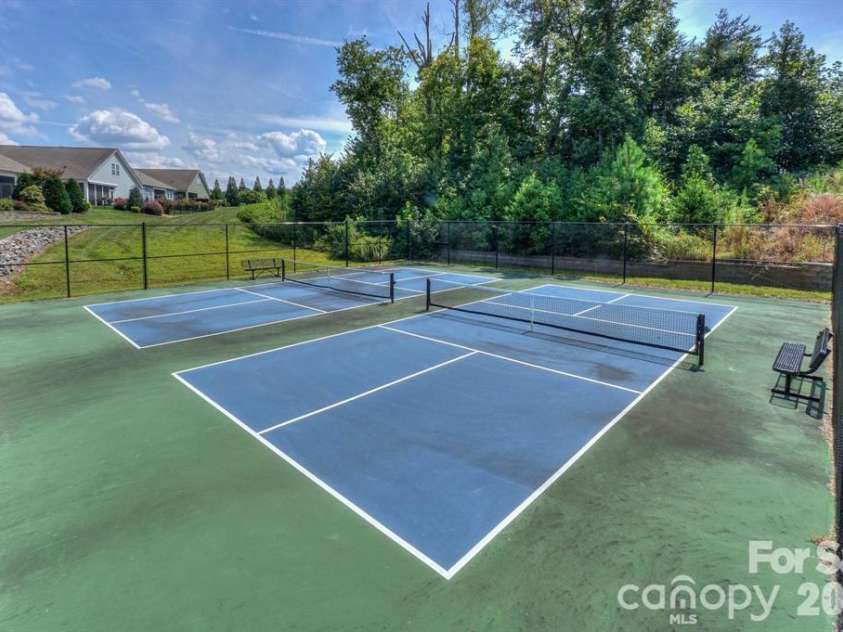 161 Blueview Road, Mooresville, NC 28117.  MLS# CAR4436304, YatesRealty ID 58130. Pickleball