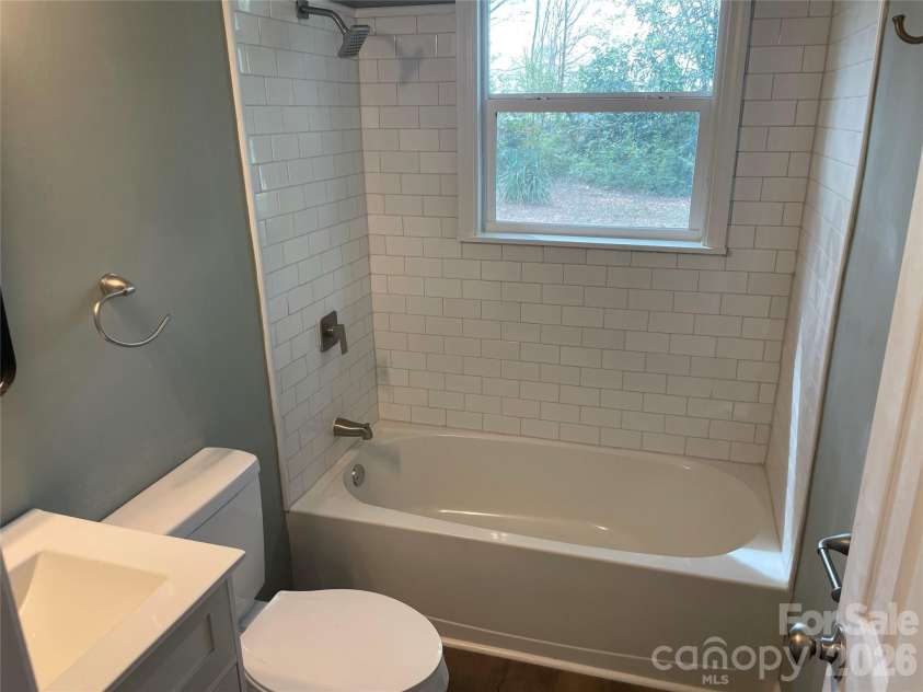 107 Berry Street, Chester, SC 29706.  MLS# CAR4360738, YatesRealty ID 5814. 