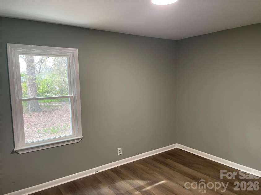 107 Berry Street, Chester, SC 29706.  MLS# CAR4360738, YatesRealty ID 5814. 