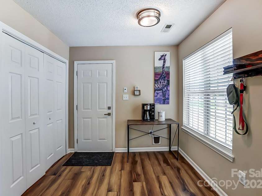 239 Bradford Glyn Drive, Mooresville, NC 28115.  MLS# CAR4243834, YatesRealty ID 5814. 