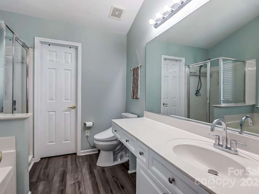 239 Bradford Glyn Drive, Mooresville, NC 28115.  MLS# CAR4243834, YatesRealty ID 5814. 