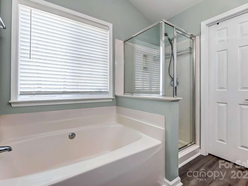 239 Bradford Glyn Drive, Mooresville, NC 28115.  MLS# CAR4243834, YatesRealty ID 5814. 