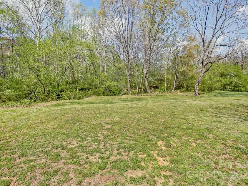239 Bradford Glyn Drive, Mooresville, NC 28115.  MLS# CAR4243834, YatesRealty ID 5814. 