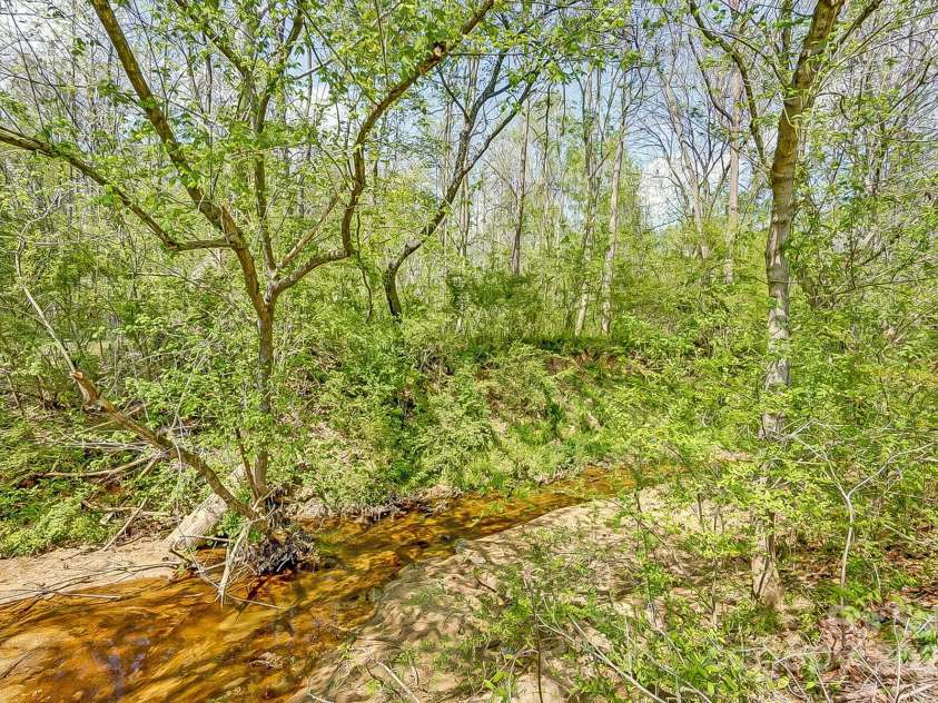 239 Bradford Glyn Drive, Mooresville, NC 28115.  MLS# CAR4243834, YatesRealty ID 5814. 