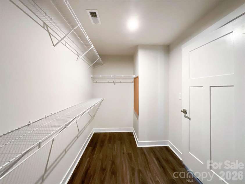 5091 Summer Surprise Lane, Charlotte, NC 28215.  MLS# CAR4437130, YatesRealty ID 58141. Primary Walk In Closet-Additional View