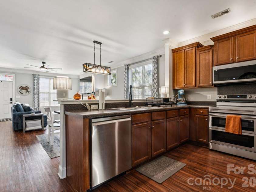 363 Beacon Street, Concord, NC 28027.  MLS# CAR4435915, YatesRealty ID 58142. 