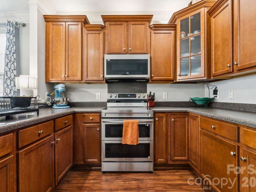363 Beacon Street, Concord, NC 28027.  MLS# CAR4435915, YatesRealty ID 58142. 