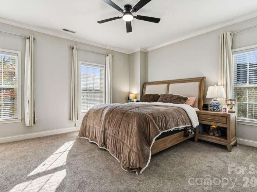 363 Beacon Street, Concord, NC 28027.  MLS# CAR4435915, YatesRealty ID 58142. 