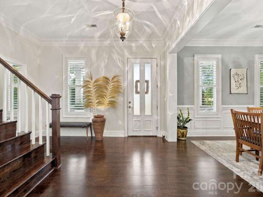 720 Loretto Lane, Fort Mill, SC 29715.  MLS# CAR4436991, YatesRealty ID 58147. 