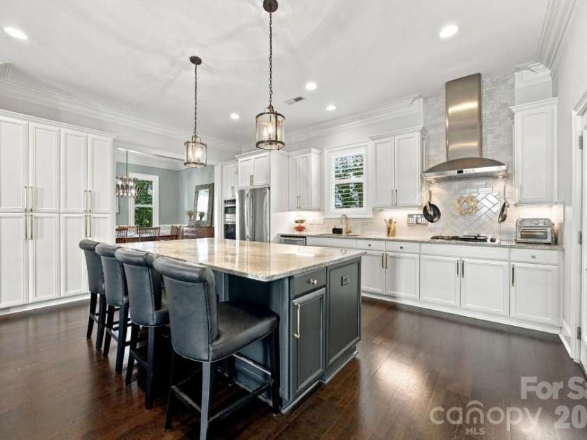 720 Loretto Lane, Fort Mill, SC 29715.  MLS# CAR4436991, YatesRealty ID 58147. 