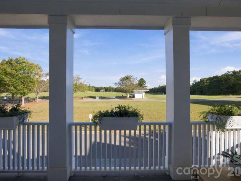 720 Loretto Lane, Fort Mill, SC 29715.  MLS# CAR4436991, YatesRealty ID 58147. 