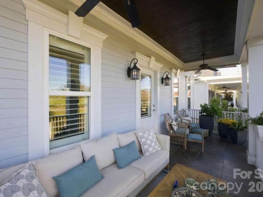 720 Loretto Lane, Fort Mill, SC 29715.  MLS# CAR4436991, YatesRealty ID 58147. 