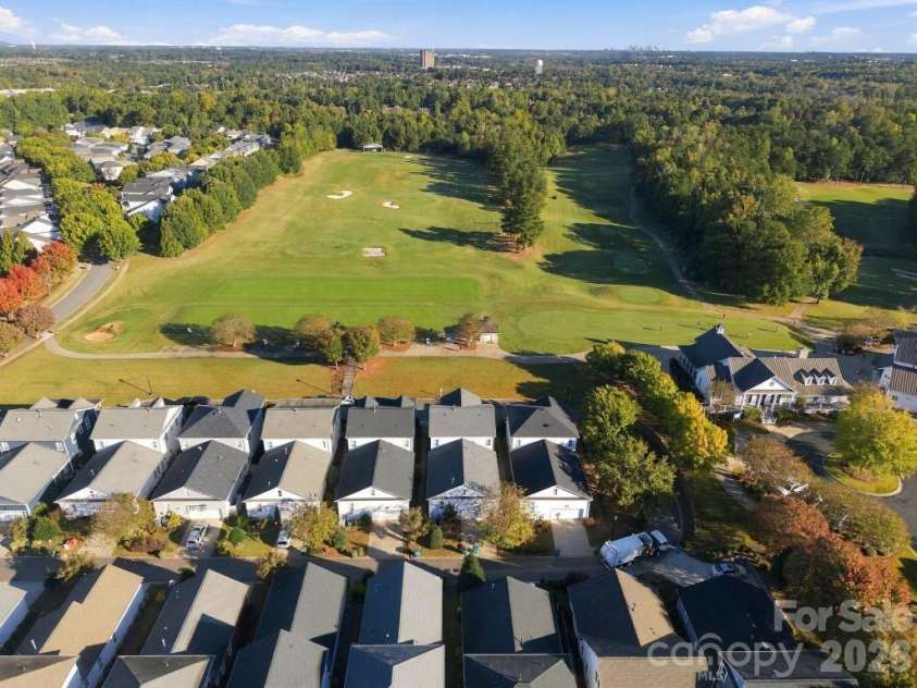 720 Loretto Lane, Fort Mill, SC 29715.  MLS# CAR4436991, YatesRealty ID 58147. 